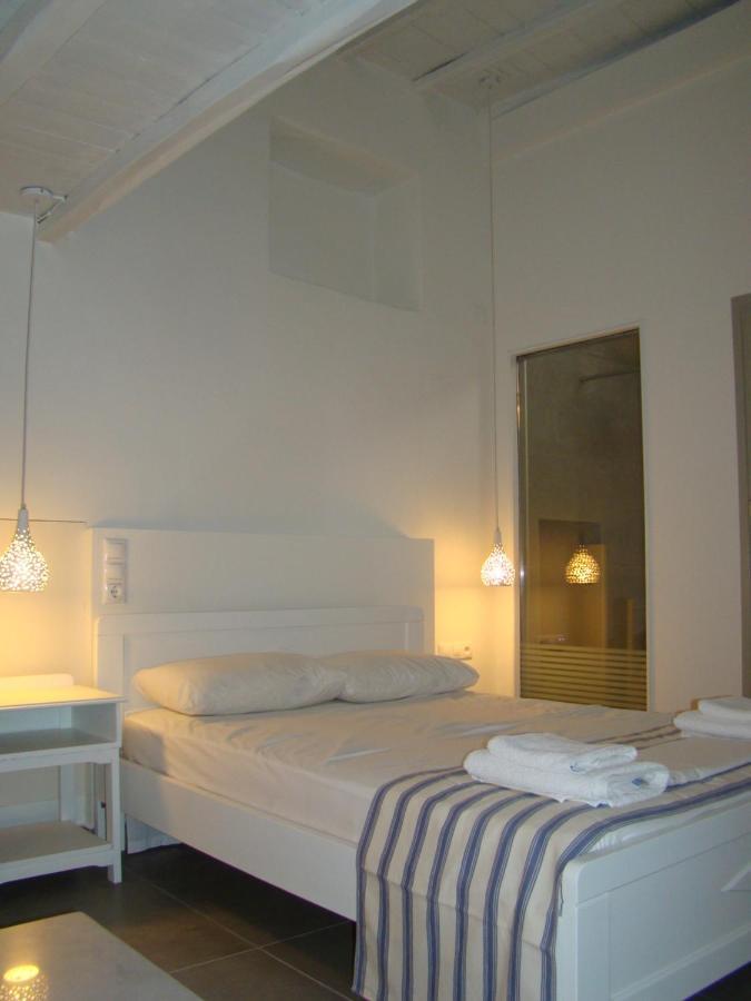 Efi'S Apartments Plaka  Exterior photo