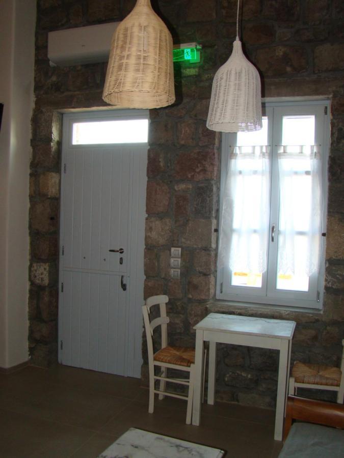Efi'S Apartments Plaka  Exterior photo