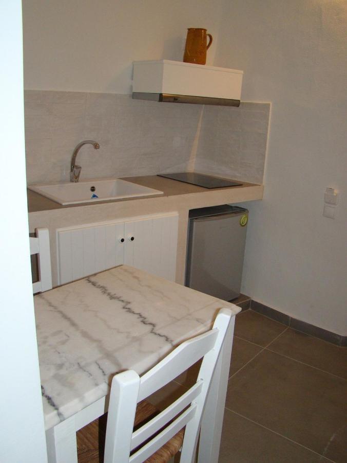 Efi'S Apartments Plaka  Exterior photo