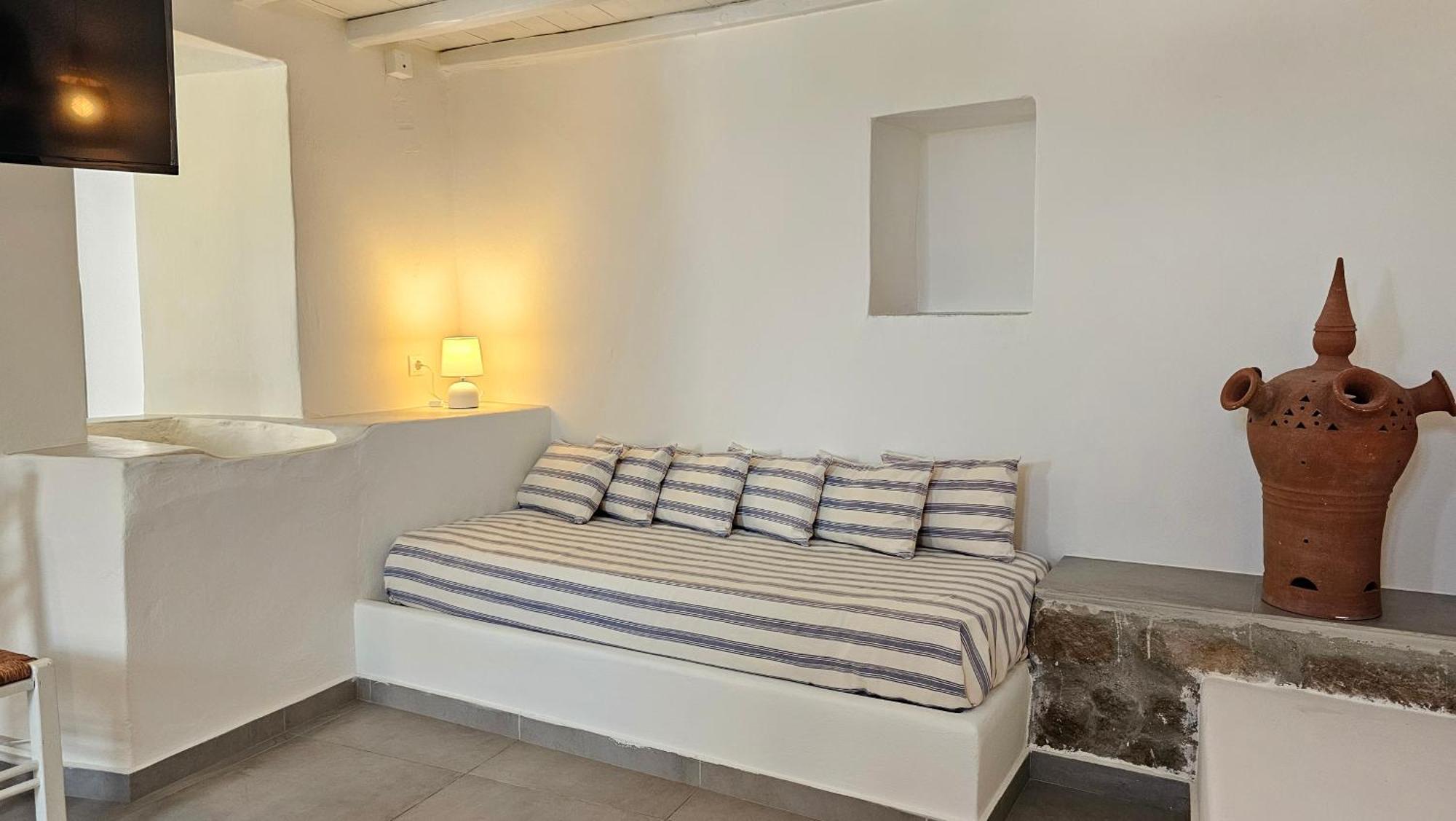 Efi'S Apartments Plaka  Exterior photo